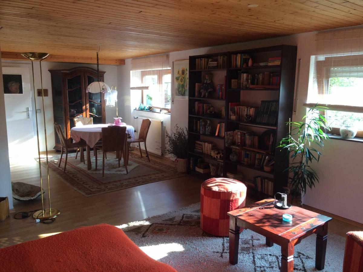 Schones Zimmer In Gimmeldingen/ Konigsbach Neustadt an der Weinstraße エクステリア 写真